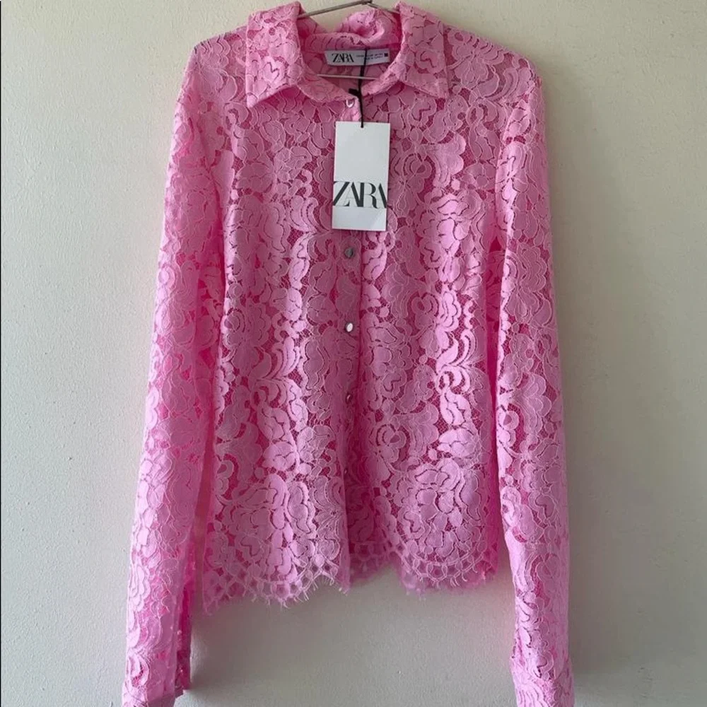 ZARA Lace Shirt - Picture 2 of 4